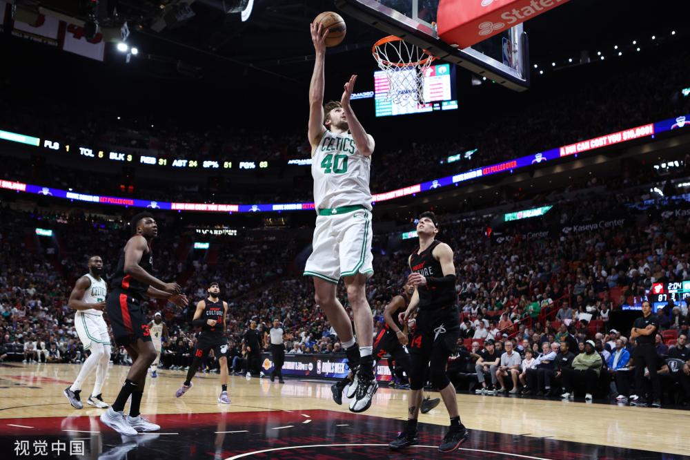 伊万一人负 伊万一人负