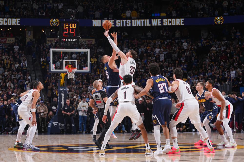 对亚洲足球 对亚洲足球