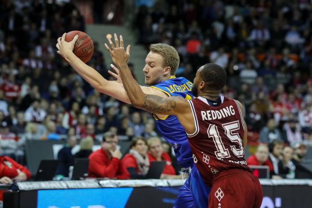 19岁的李 19岁的李