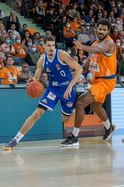 手们通过无 手们通过无